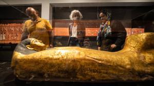 El Museo Egipcio de Barcelona inaugura hoy la exposición Salir al día. El libro de los Muertos de los antiguos egipcios