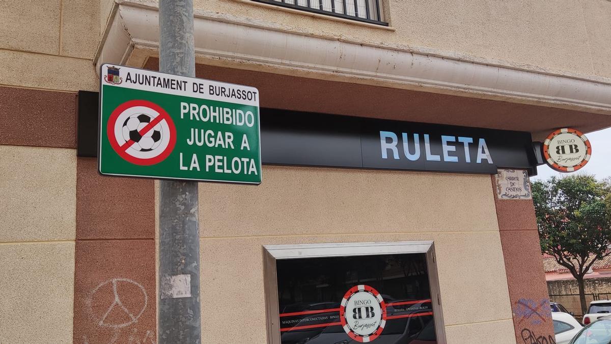 Una de las placas en Burjassot