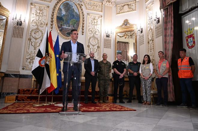 El Gobierno trata de atajar la crisis de Ceuta usando guante de seda con Marruecos para no volver a empeorar la situación