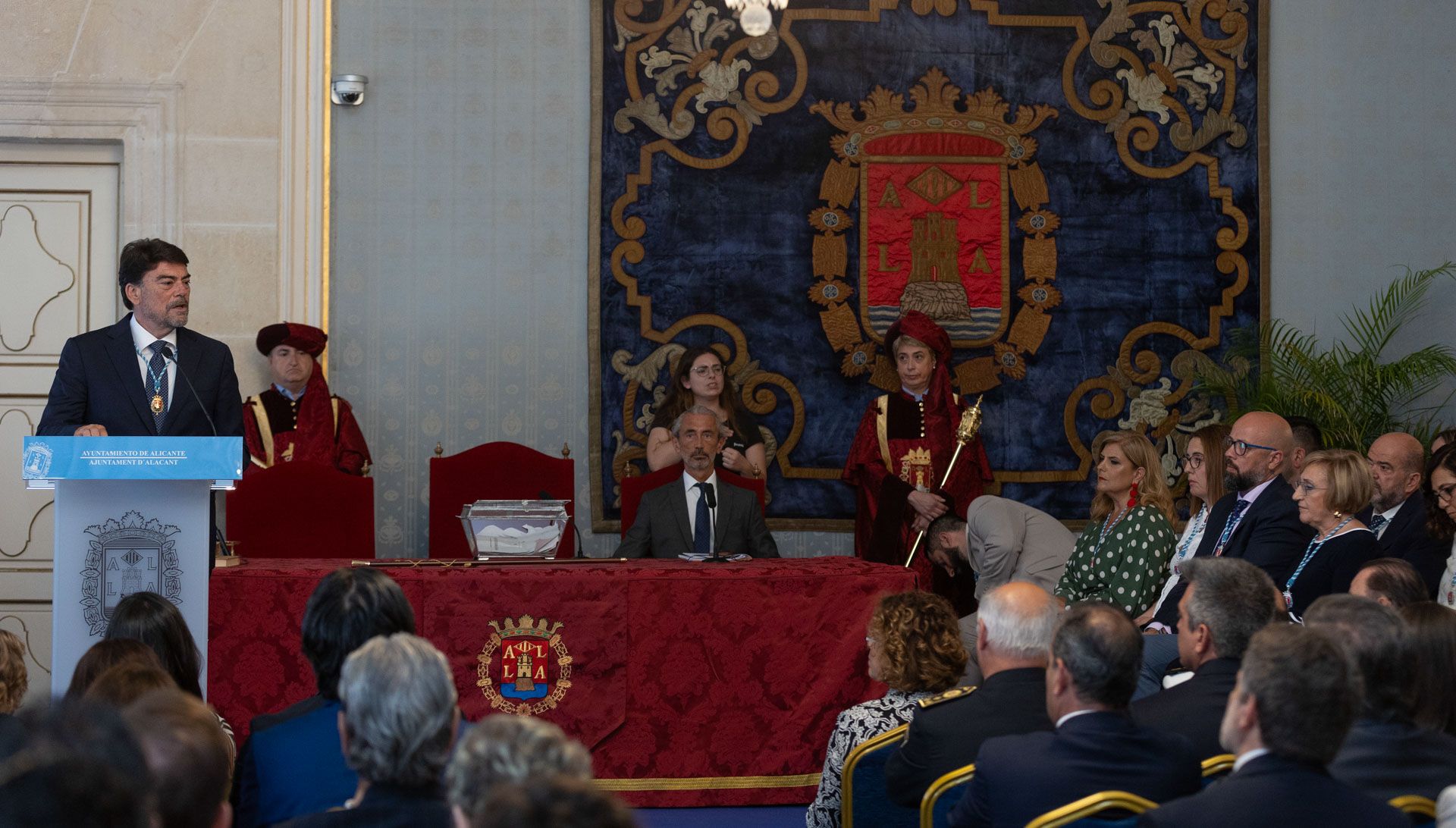 Constitución de la nueva Corporación municipal en el Ayuntamiento de Alicante