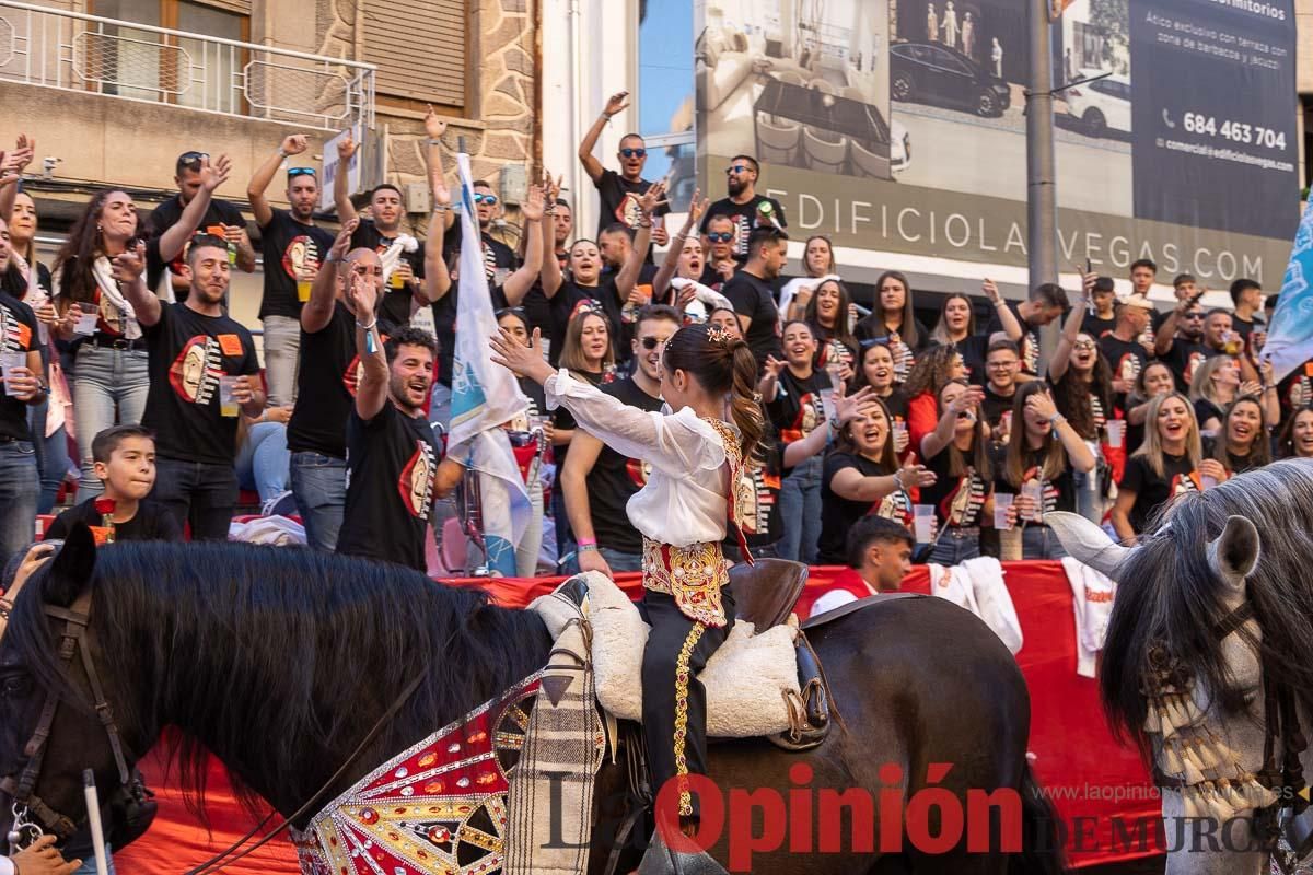 Gran desfile en Caravaca (bando Caballos del Vino)