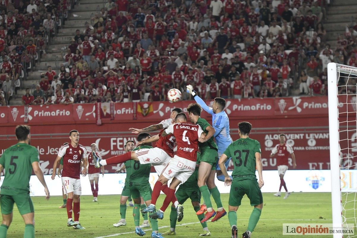 Así fue el encuentro del play off del Real Murcia y el Nástic en la lucha por el ascenso