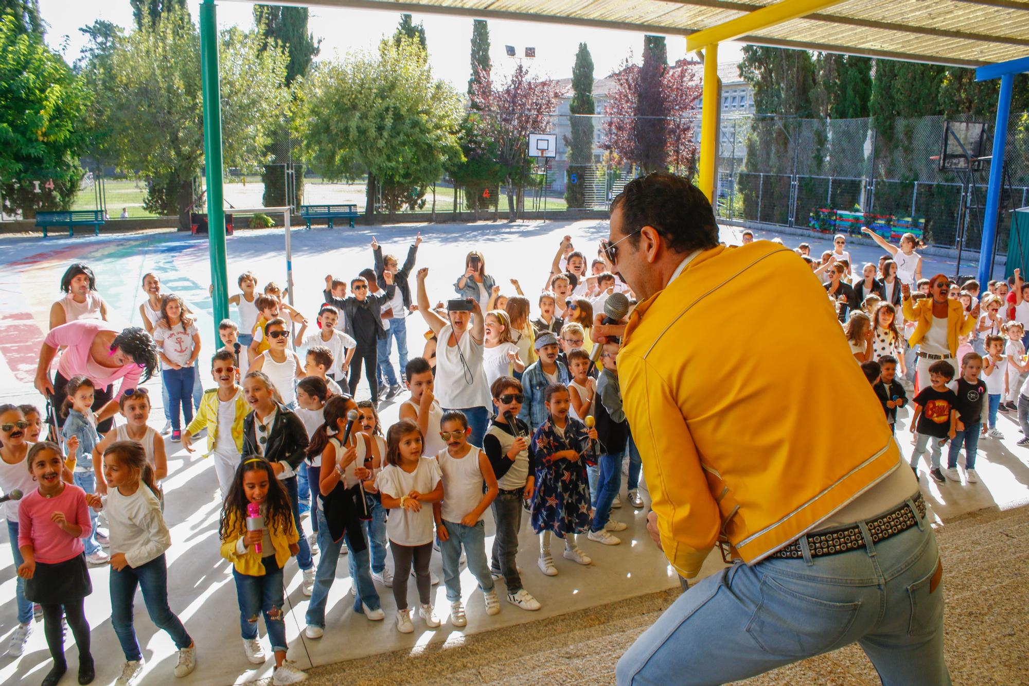 El espíritu de Freddy Mercury se encarna en el CEIP Anexo A Lomba