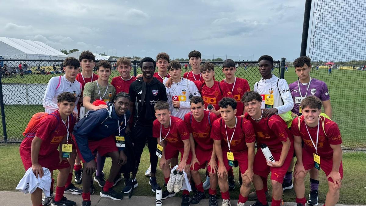 Sunny ha coincidido con un Catede del Valencia en Dallas