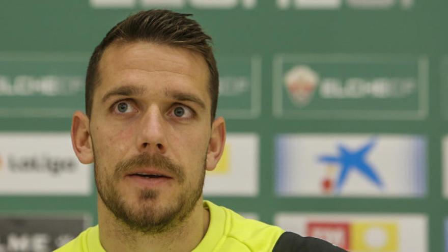 Manuel Sánchez, en la sala de Prensa del estadio Martínez Valero