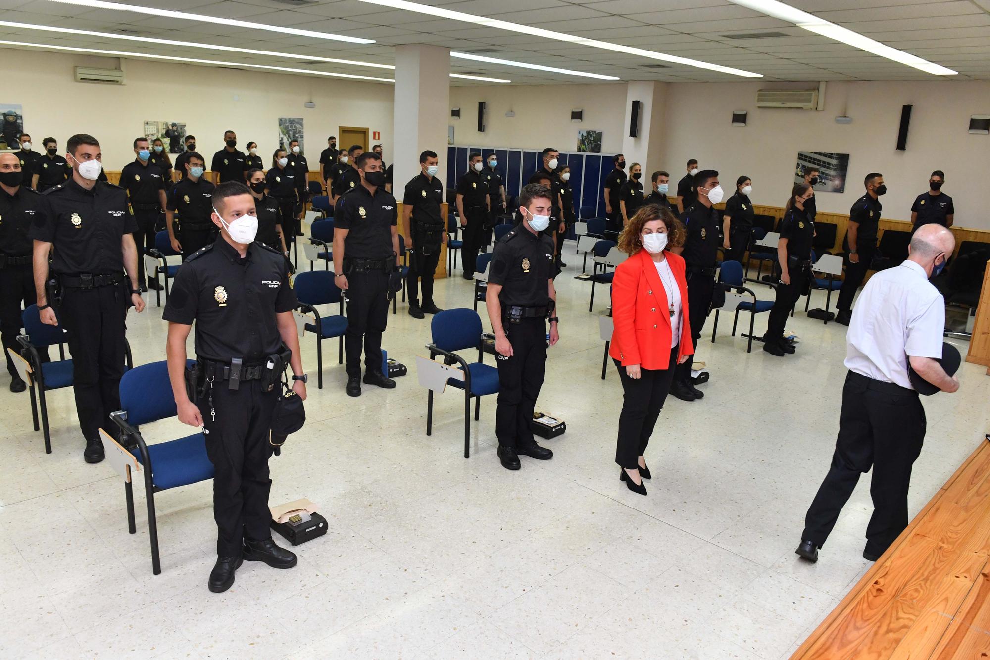 49 policías en prácticas se incorporan a las plantillas de la Comisaría Provincial de A Coruña