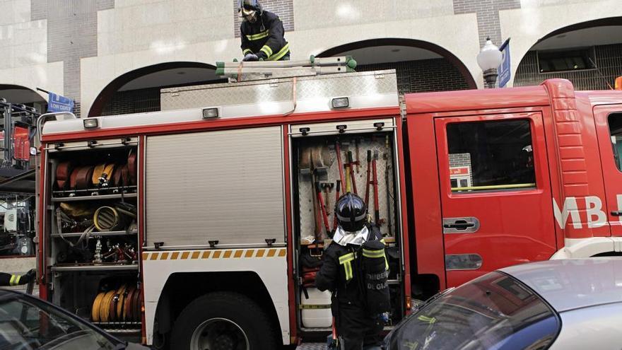 Incendio y desalojo en el centro de San Agustín