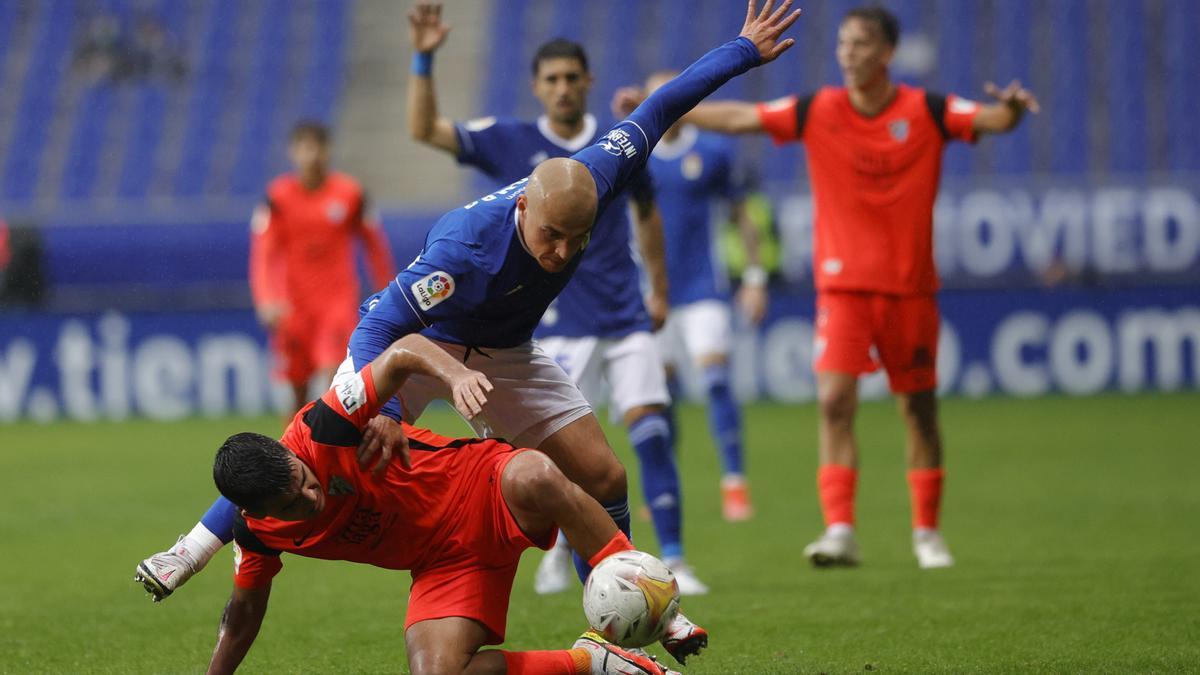 El partido del Oviedo, en imágenes