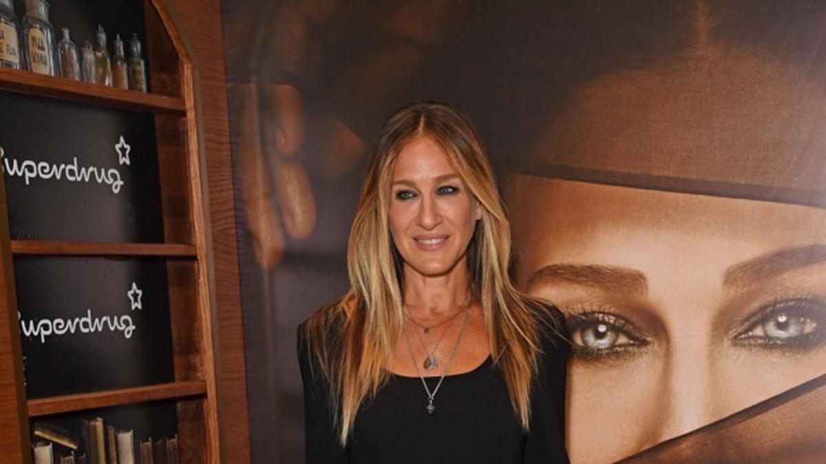 Sarah Jessica Parker reinventa el 'Little Black Dress'