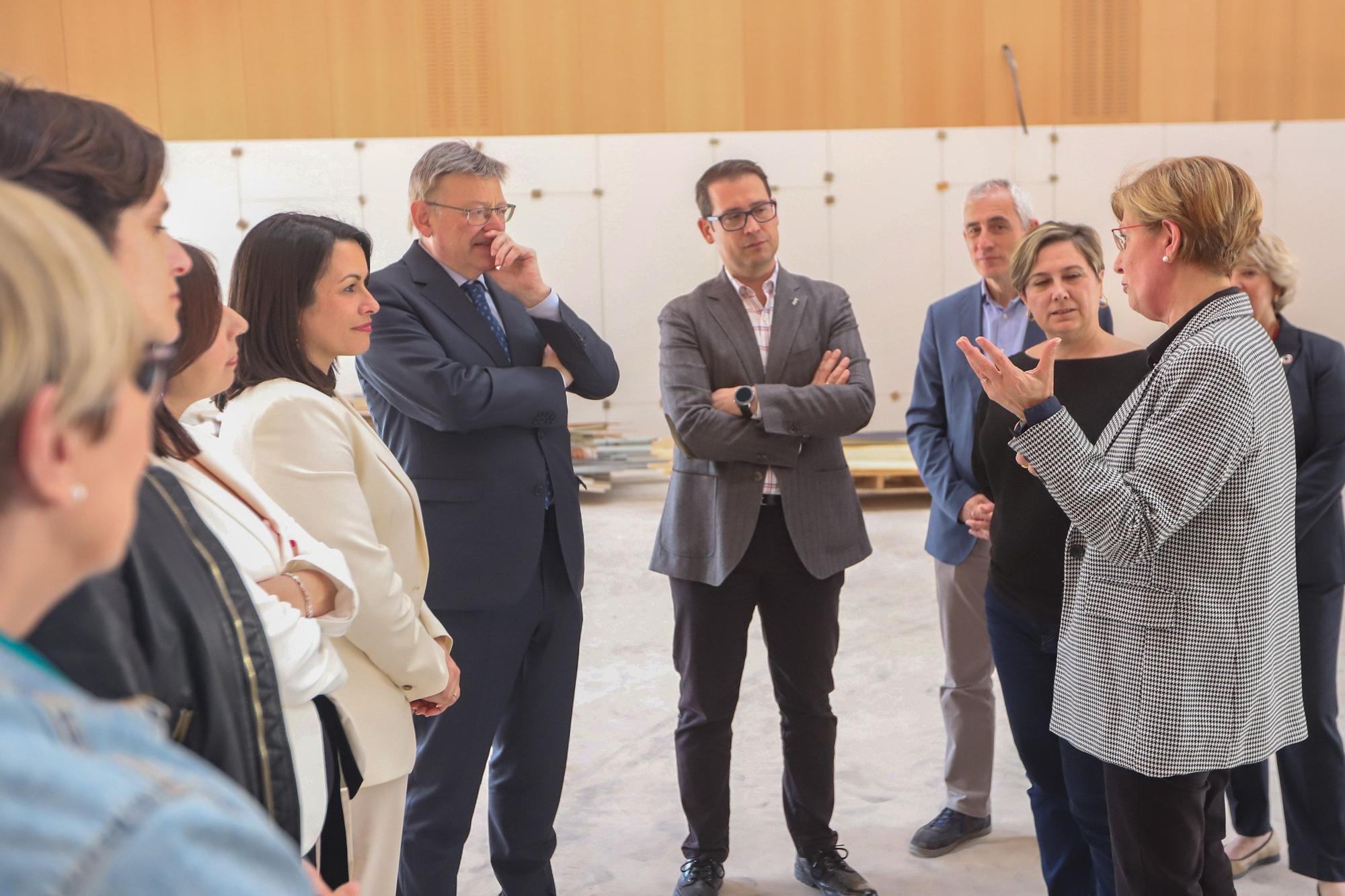 Ximo Puig inaugura la ampliación del IES Thader de Orihuela