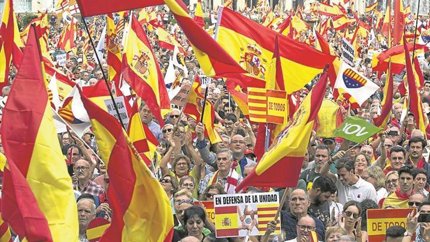 Unas 65.000 personas claman a favor de la unidad de España