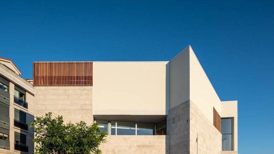 La biblioteca de Nigrán se expone en el Congreso Mundial de Arquitectura en Barcelona