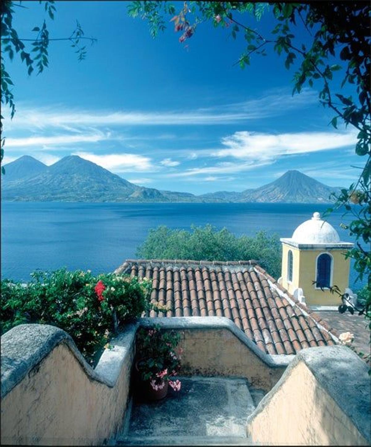 Una escapada de diez días
disfrutando del paisaje fluvial y
de las ciudades coloniales guatemalteca