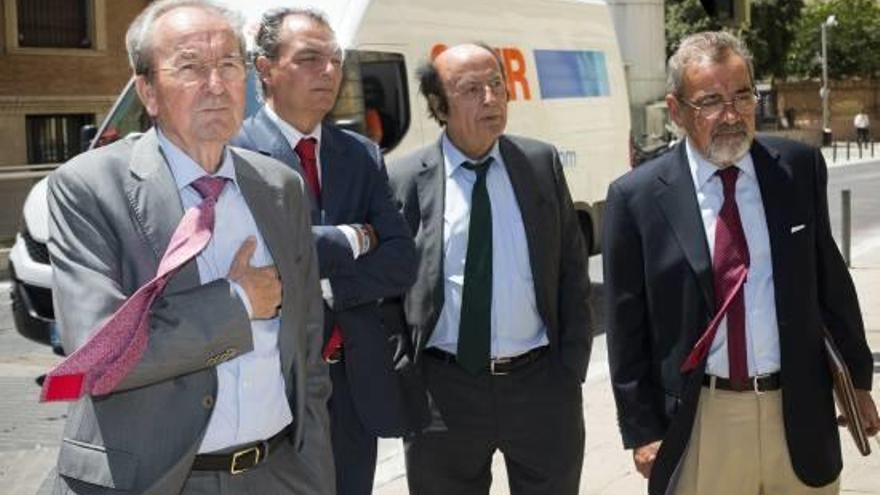 La renuncia de los tres vicepresidentes de la patronal de Castelló arrastra a Roca