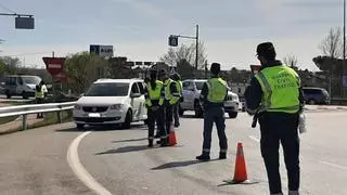 La enorme multa de la DGT por llevar bolsas de compra en los asientos traseros del coche