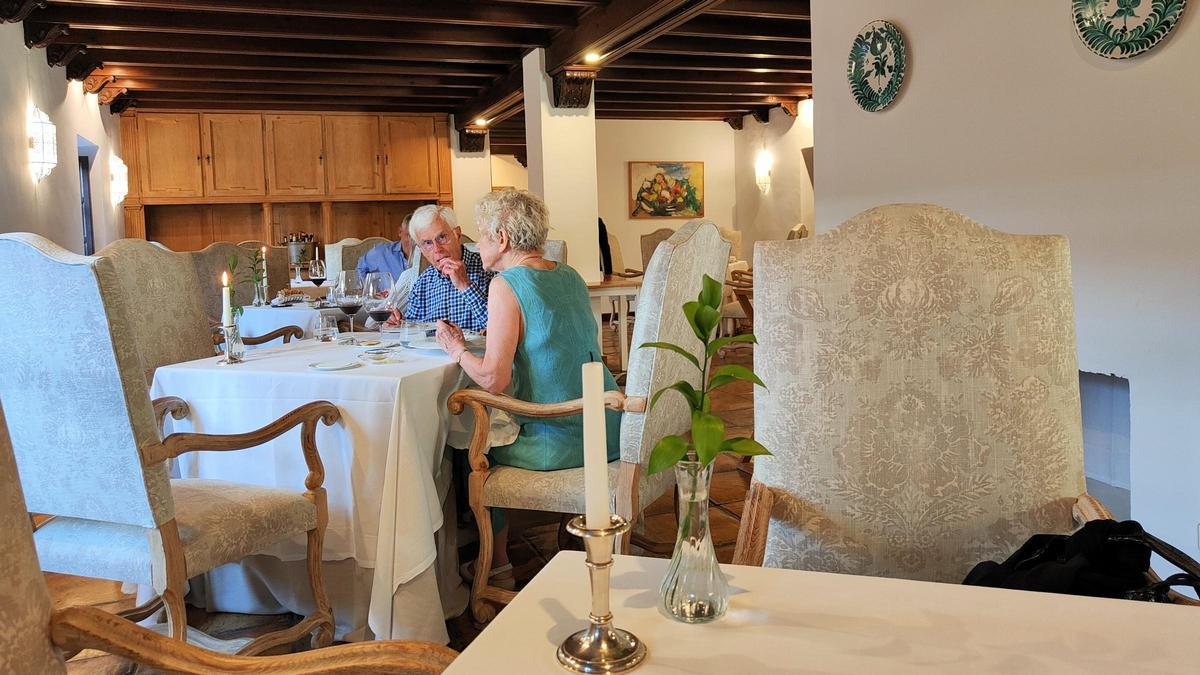 Un comedor del restaurante La Finca, en Loja.