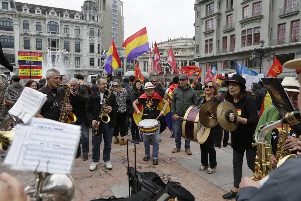 Las protestas en la plaza de La Escandalera