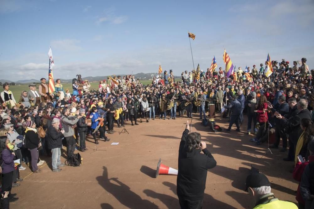 Trobada de colles geganteres a Lledoners