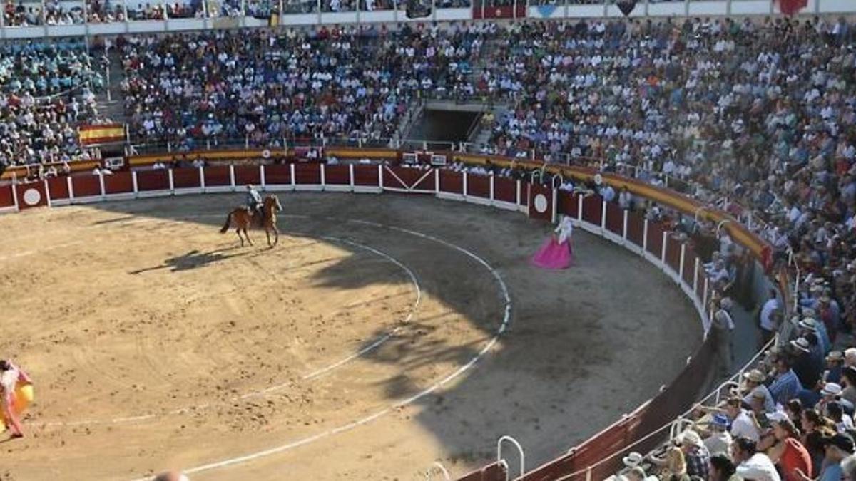 La Monumental, la plaza de toros de Muro.
