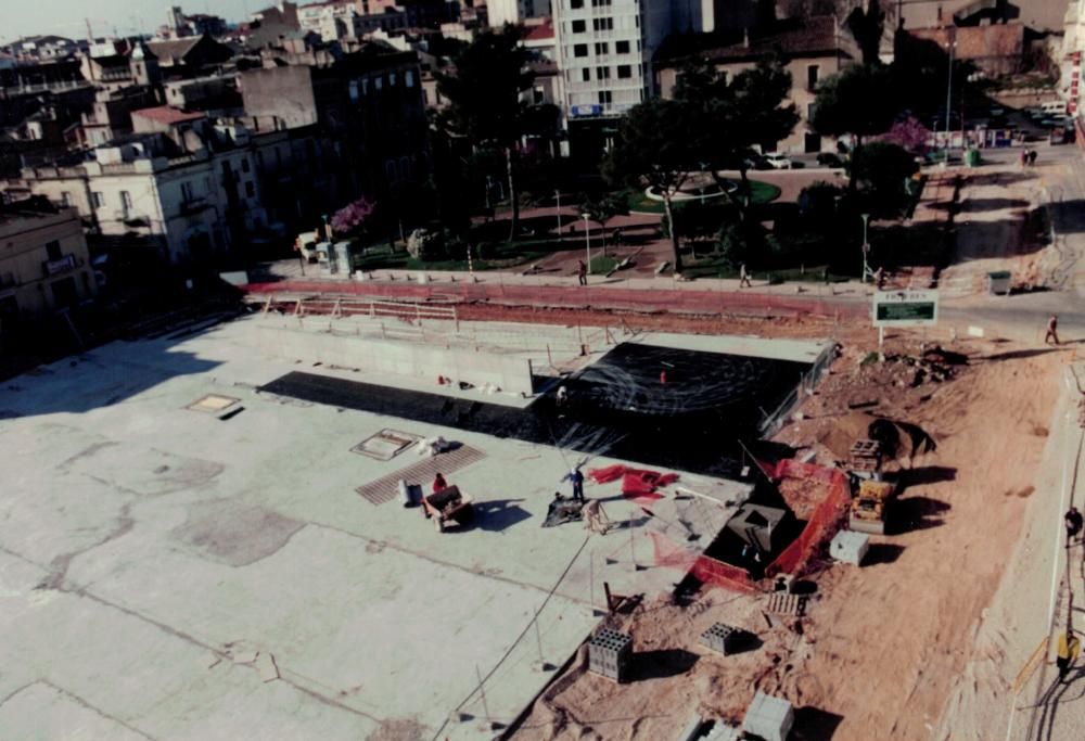 El procés de construcció de la plaça Catalunya