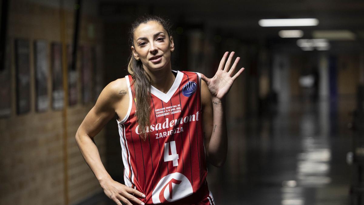 Mariona Ortiz, en los pasillos del Príncipe Felipe.