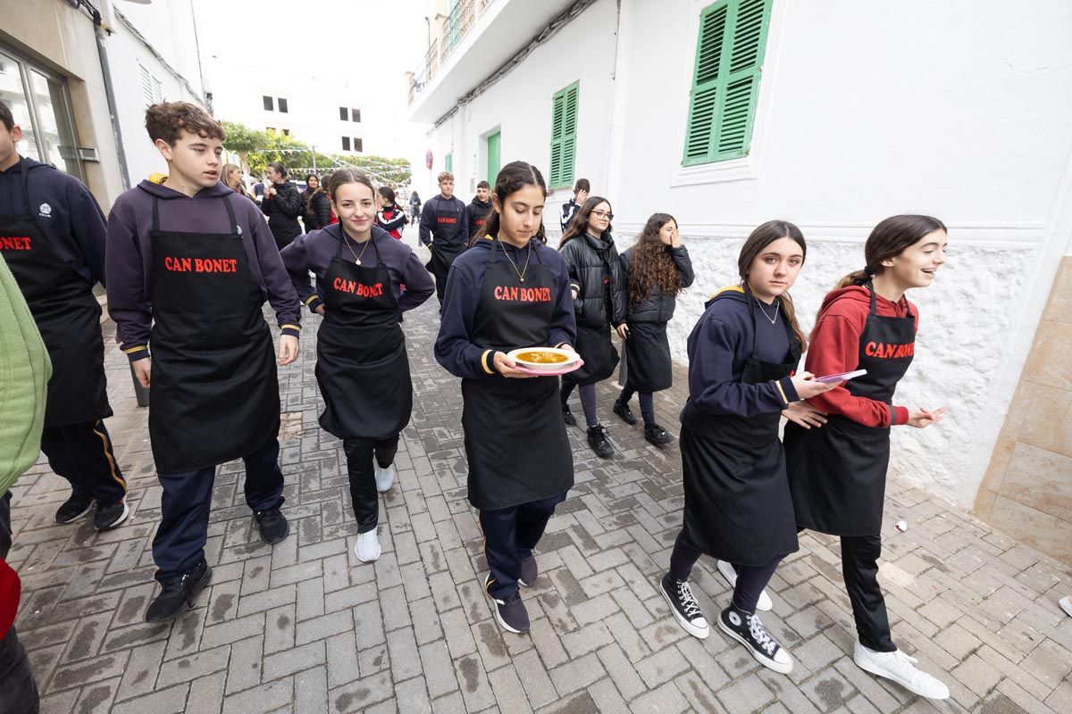 Todas las imágenes del Concurso Mundial de Arroz de Matanzas Junior de Sant Antoni