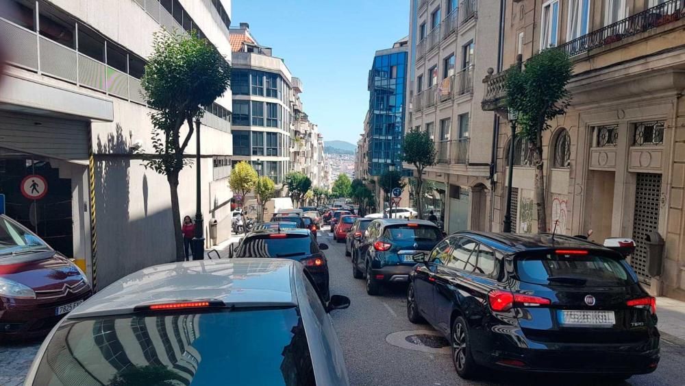 La Gran Vía de Vigo, cortada al tráfico