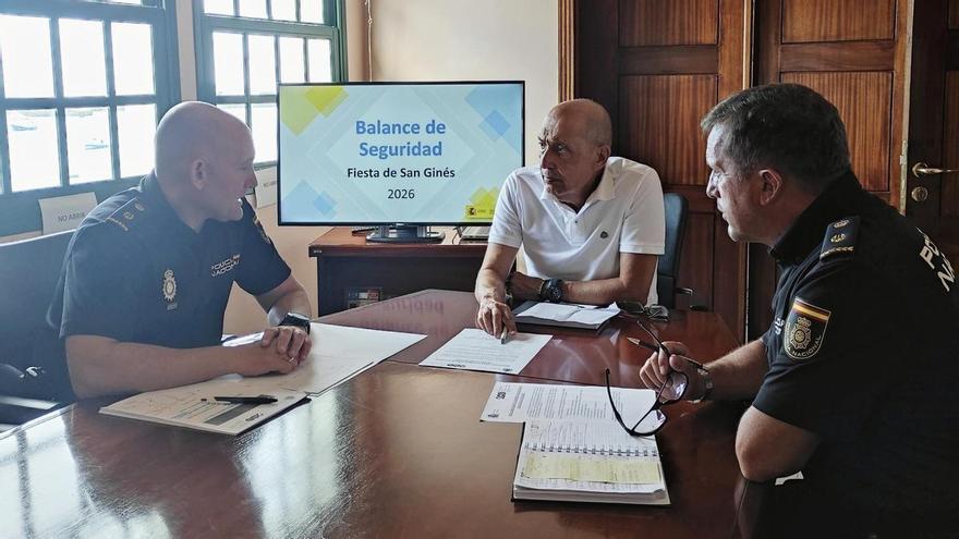Pedro Viera resalta la labor preventiva y la presencia policial disuasoria como claves para el éxito del operativo de seguridad en las fiestas de San Ginés en Arrecife