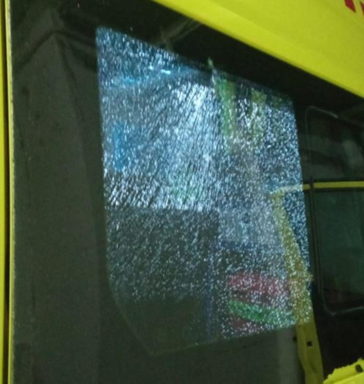 Cristal de la ambulancia fracturado