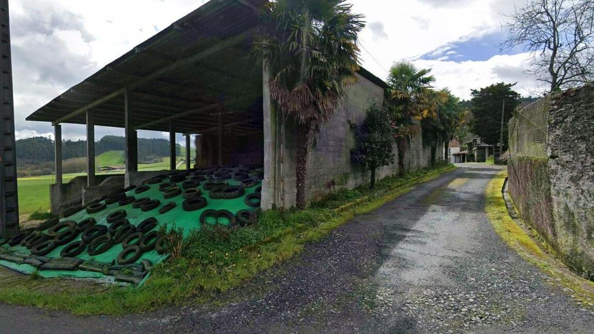 Lugar de Reguengo, donde ardió un galpón con pacas de hierba seca
