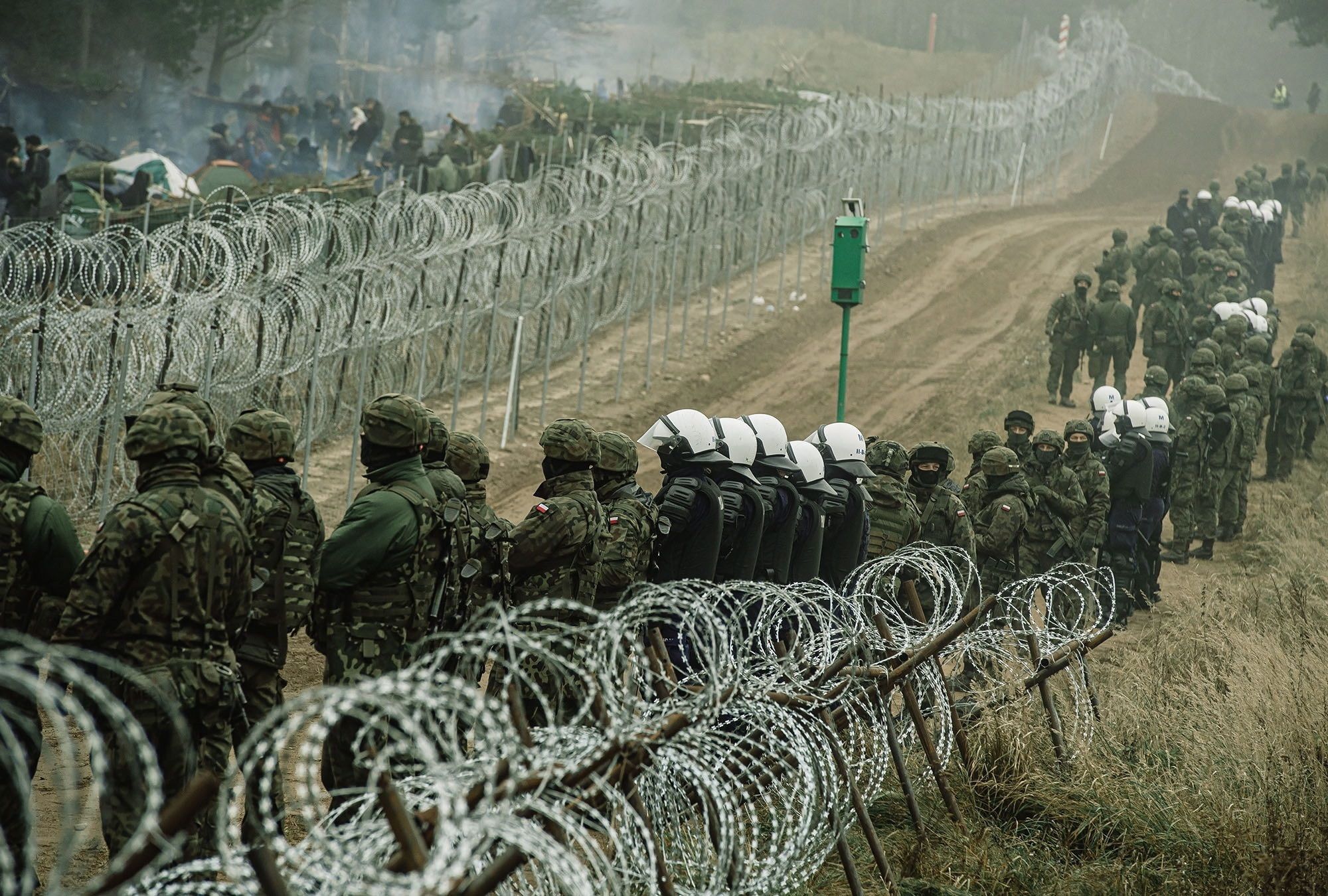 Fuerzas de defensas polacas en el borde de la frontera este viernes, 11 de noviembre.