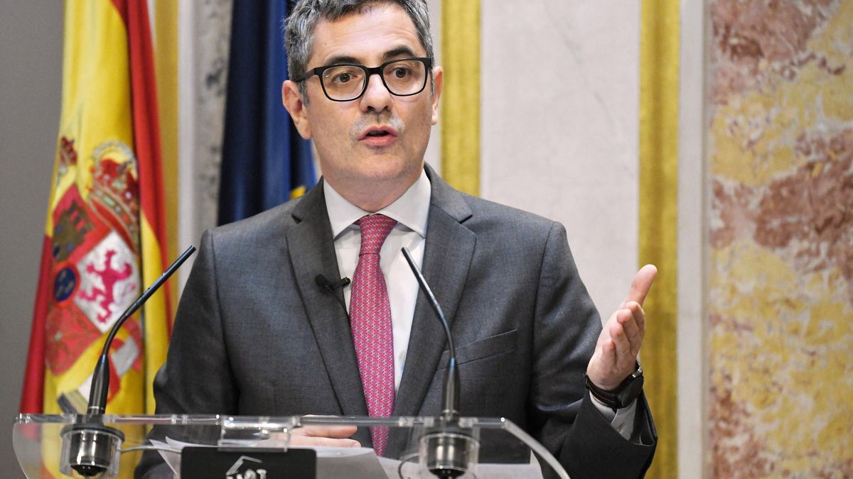 El ministro de Presidencia, Justicia y Relaciones con las Cortes, Félix Bolaños, durante su comparecencia ante los medios, en el Congreso de los Diputados, a 24 de junio de 2025