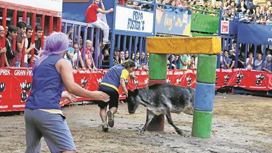 L’Alcora se rinde al concurso de anillas y al loco Gran Prix