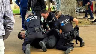 Detenido un hombre por atacar un tenderete del PP en Inca y enfrentarse a cuatro policías