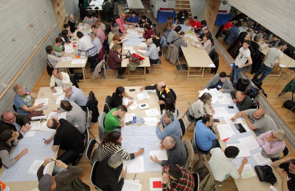 Cumbre de las Mareas en Ames con 170 participantes