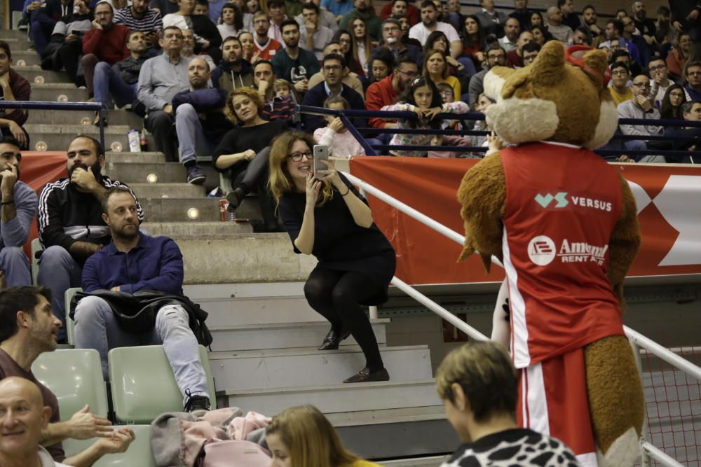 Encuentro entre el UCAM Murcia CB y el Baskonia