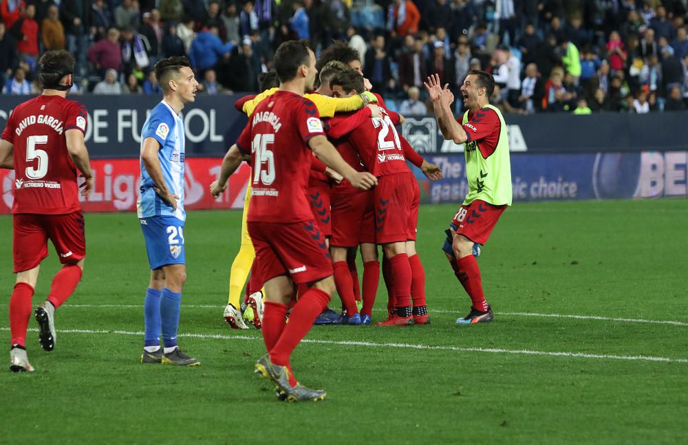 El Málaga se adelantó, perdonó y desapareció en una segunda mitad donde vio como el Osasuna remontaba para llevarse el choque