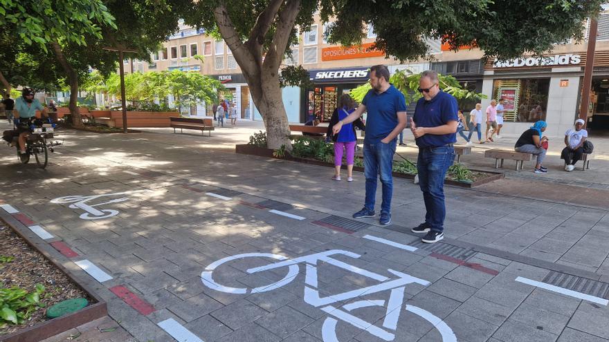 Mejora la señalización del carril bici de Mesa y López