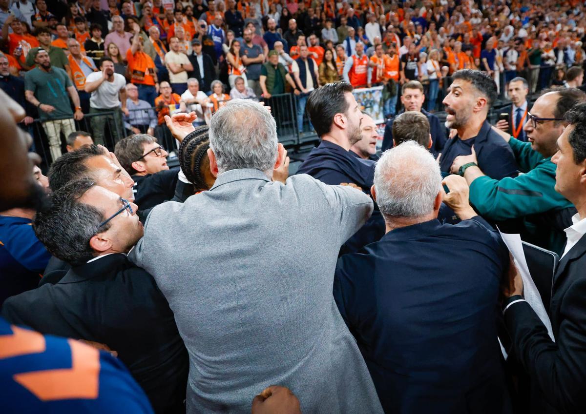 Cruel derrota sobre la bocina de Valencia Basket y Panathinaikos en el Roig Arena