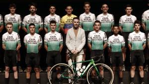 Presentación equipo ciclista caja Rural