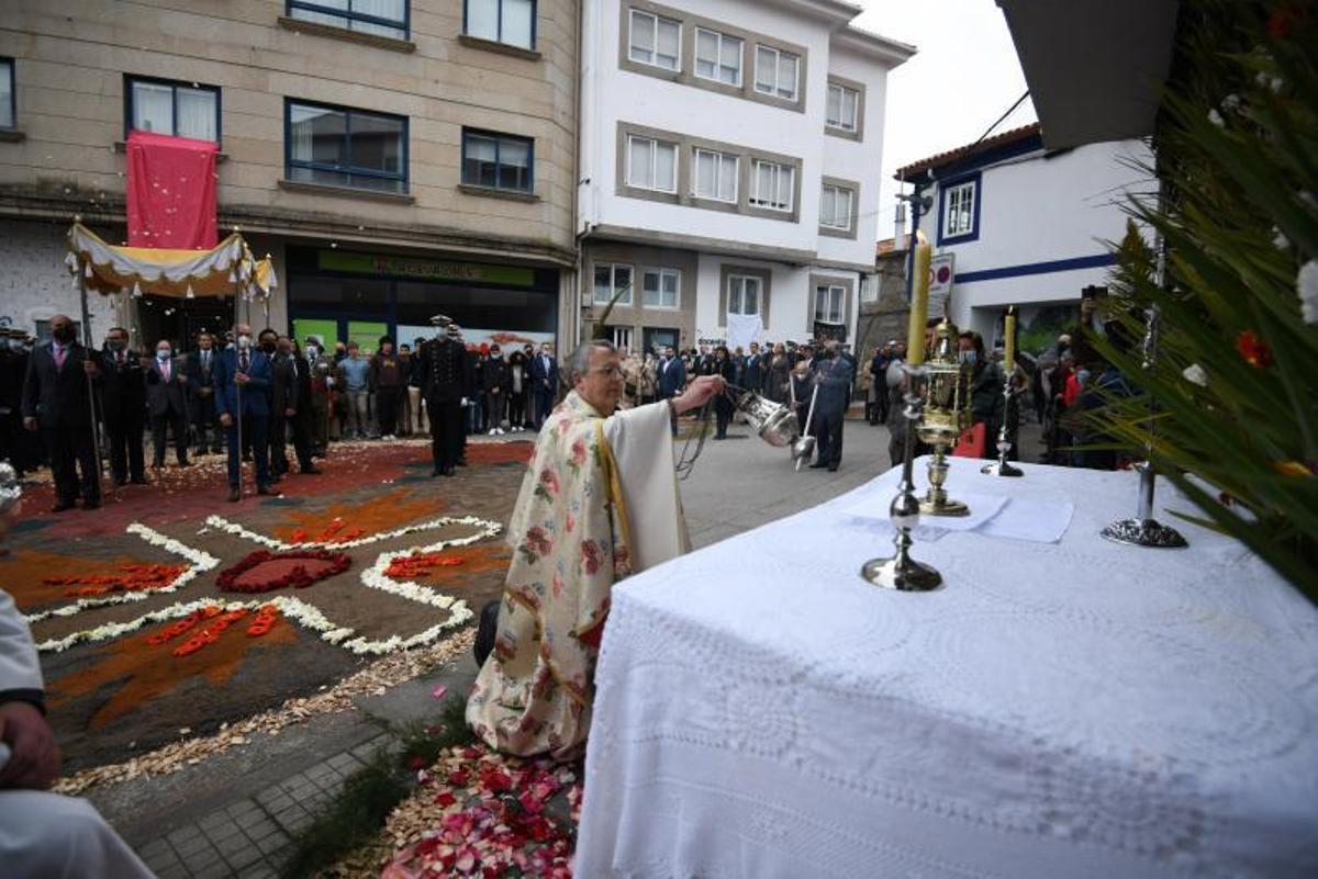Bendición por Javier Porro en San Roque. |   // GUSTAVO SANTOS