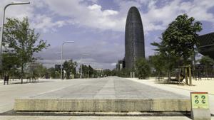 BCN tanca la font de Glòries per evitar-hi el bany