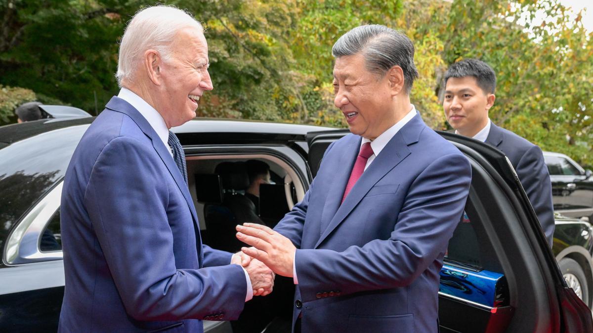 Biden vuelve a tildar de "dictador" a Xi pero destaca los "progresos" en su reunión