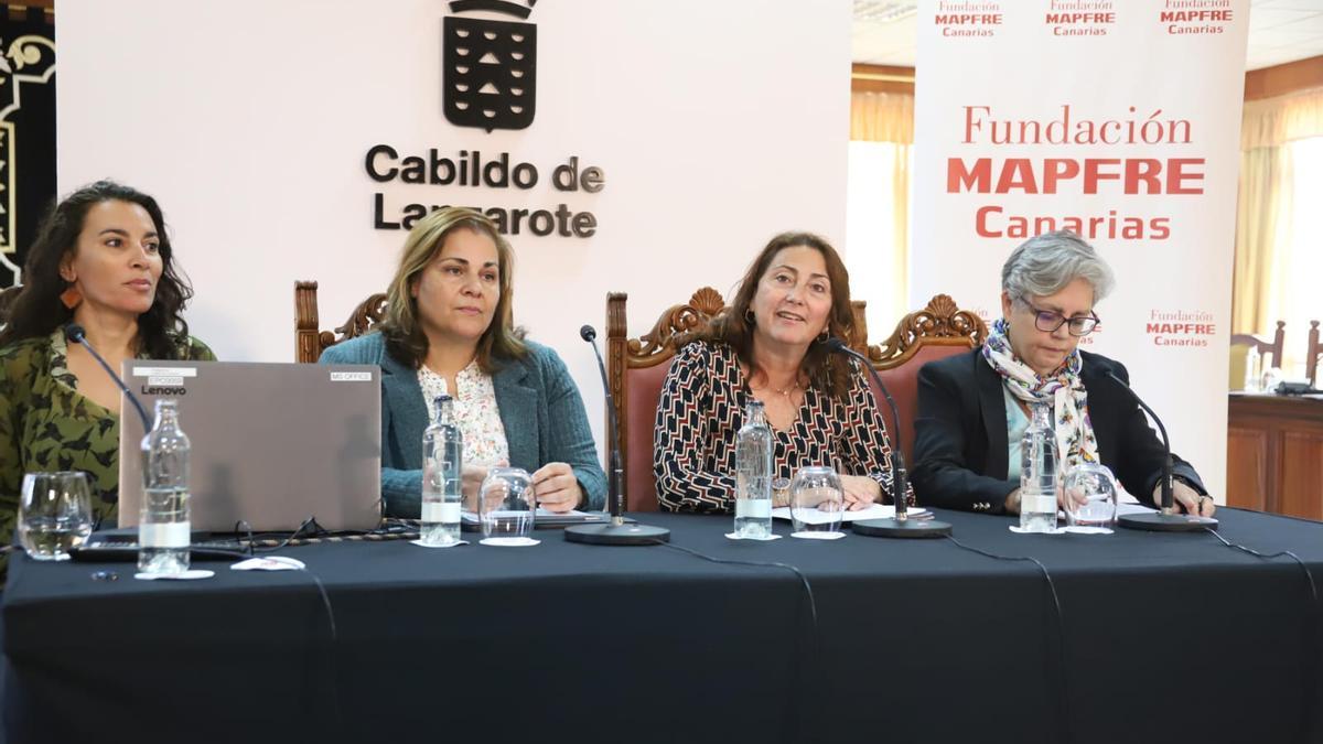 Presentación de la nueva campaña contra el acoso escolar del Cabildo de Lanzarote.