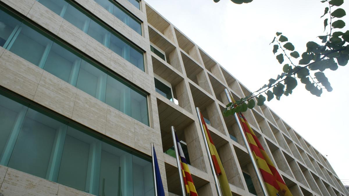 Fachada del Consell Insular de Ibiza
