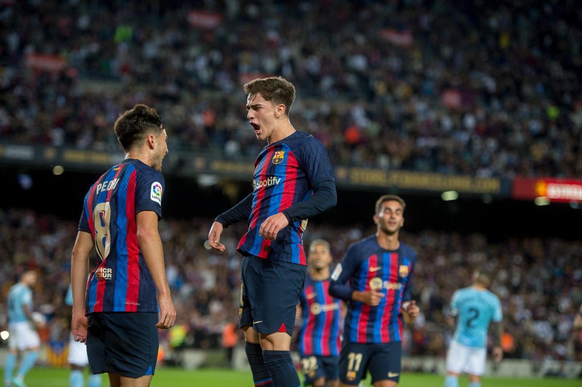 Gavi y Pedri festejan el 1-0 del Barça al Celta en el Camp Nou.