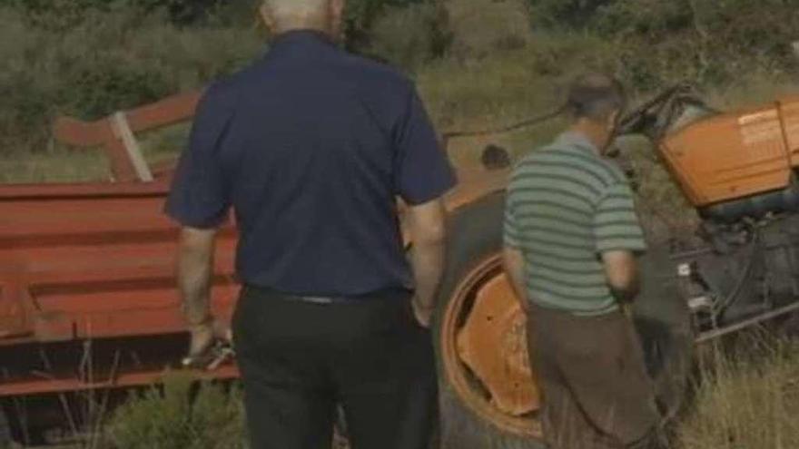 Fallece un hombre de 57 años en A Gudiña en un accidente de tractor en una finca