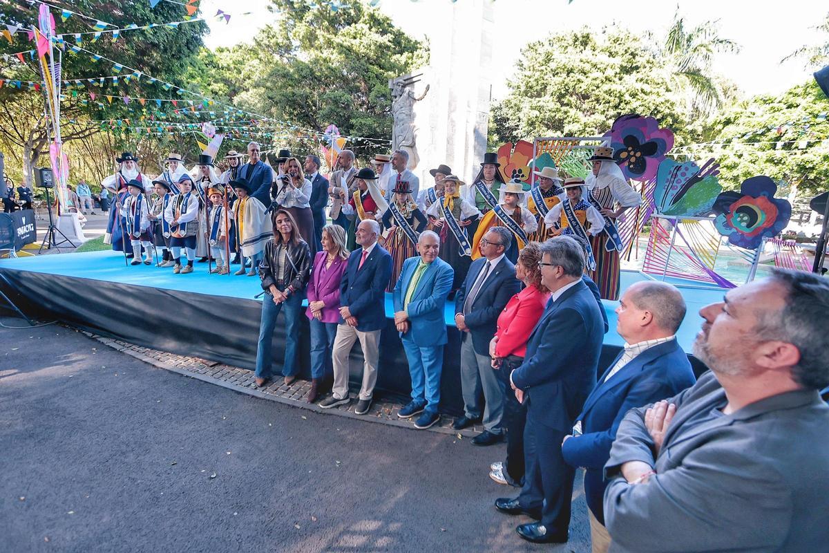 Inauguración de la exposición de flores y plantas del parque García Sanabria