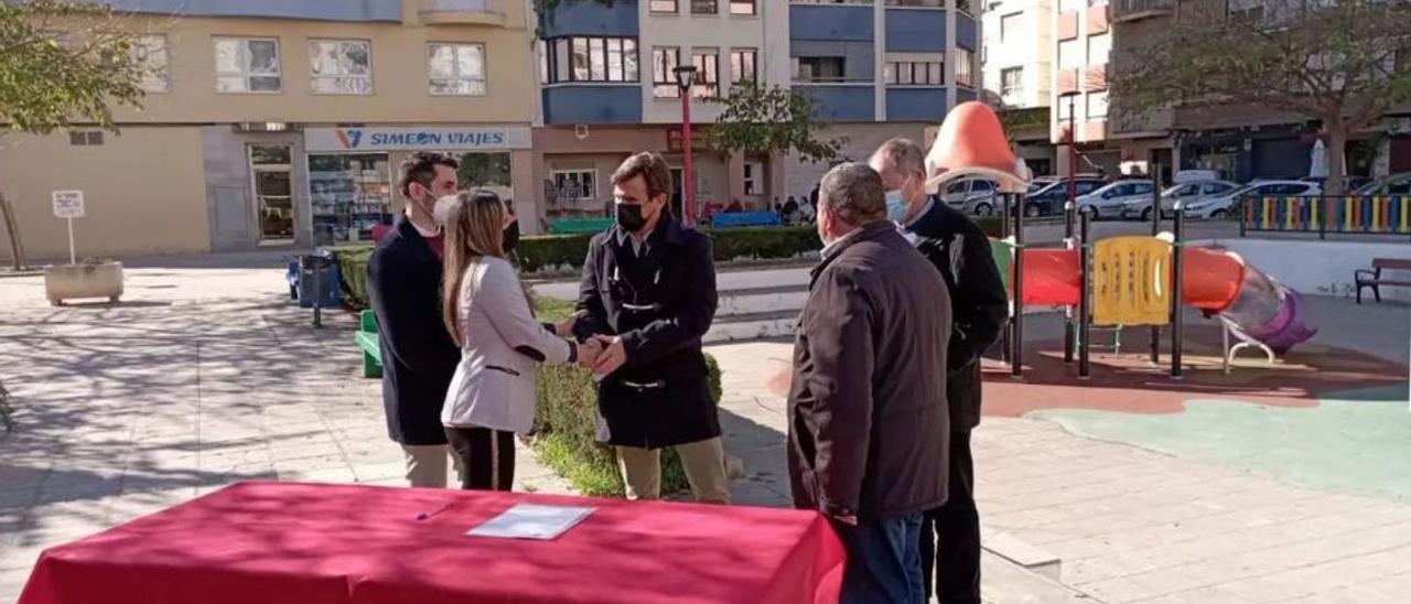 Oliva inicia la remodelación del parque de la avenida de València