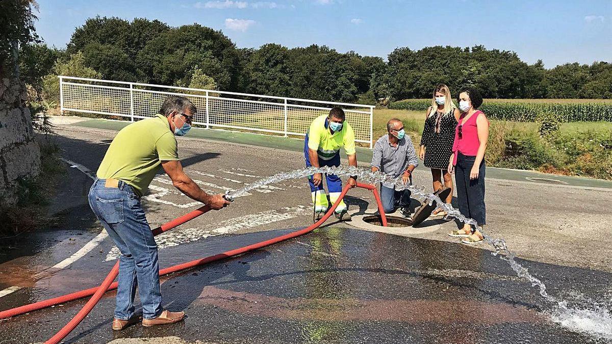 Llega el agua a mil casas de Nigrán - Faro de Vigo